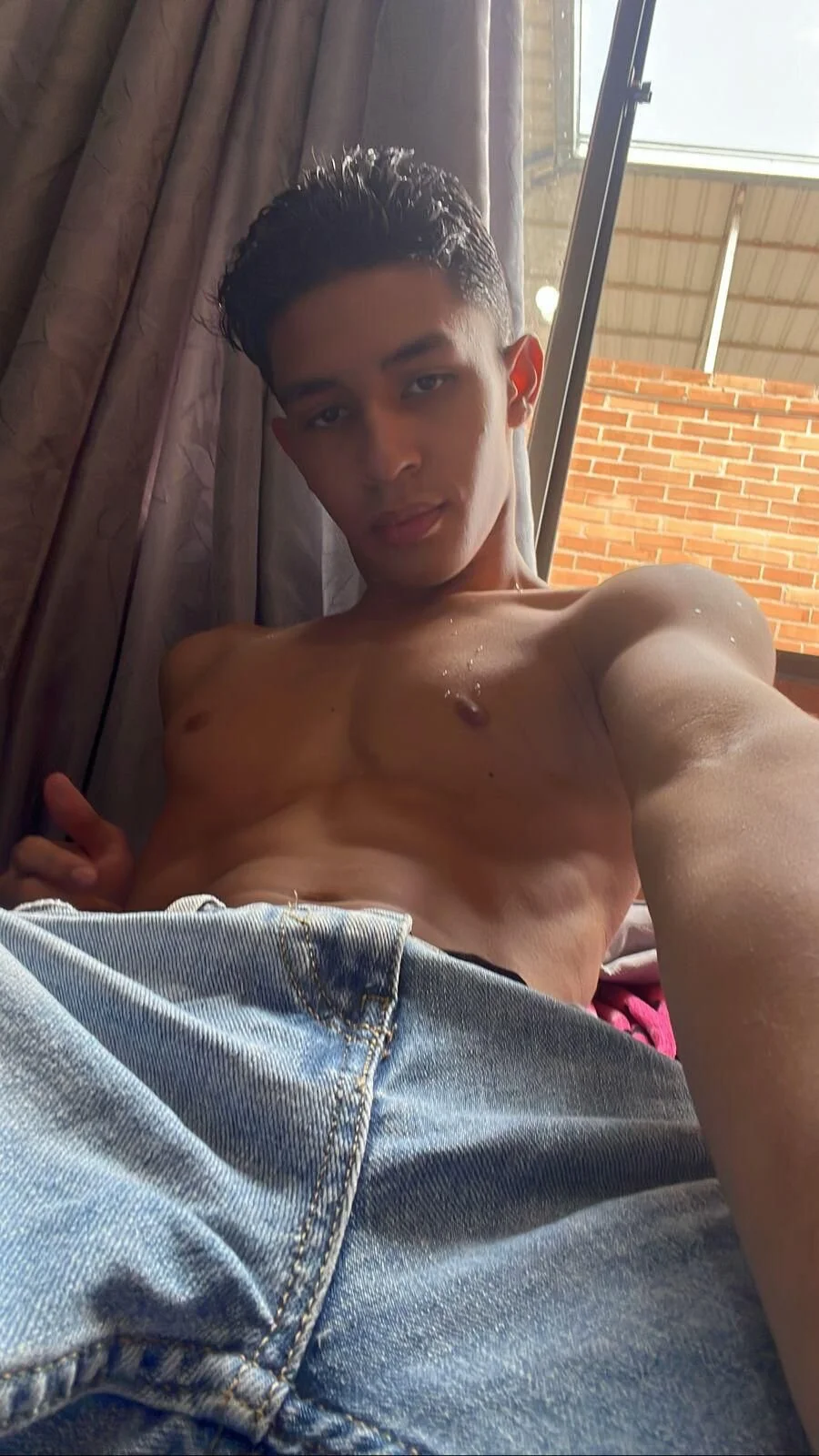 XXX Porn Photo of Nude evanscollins 3