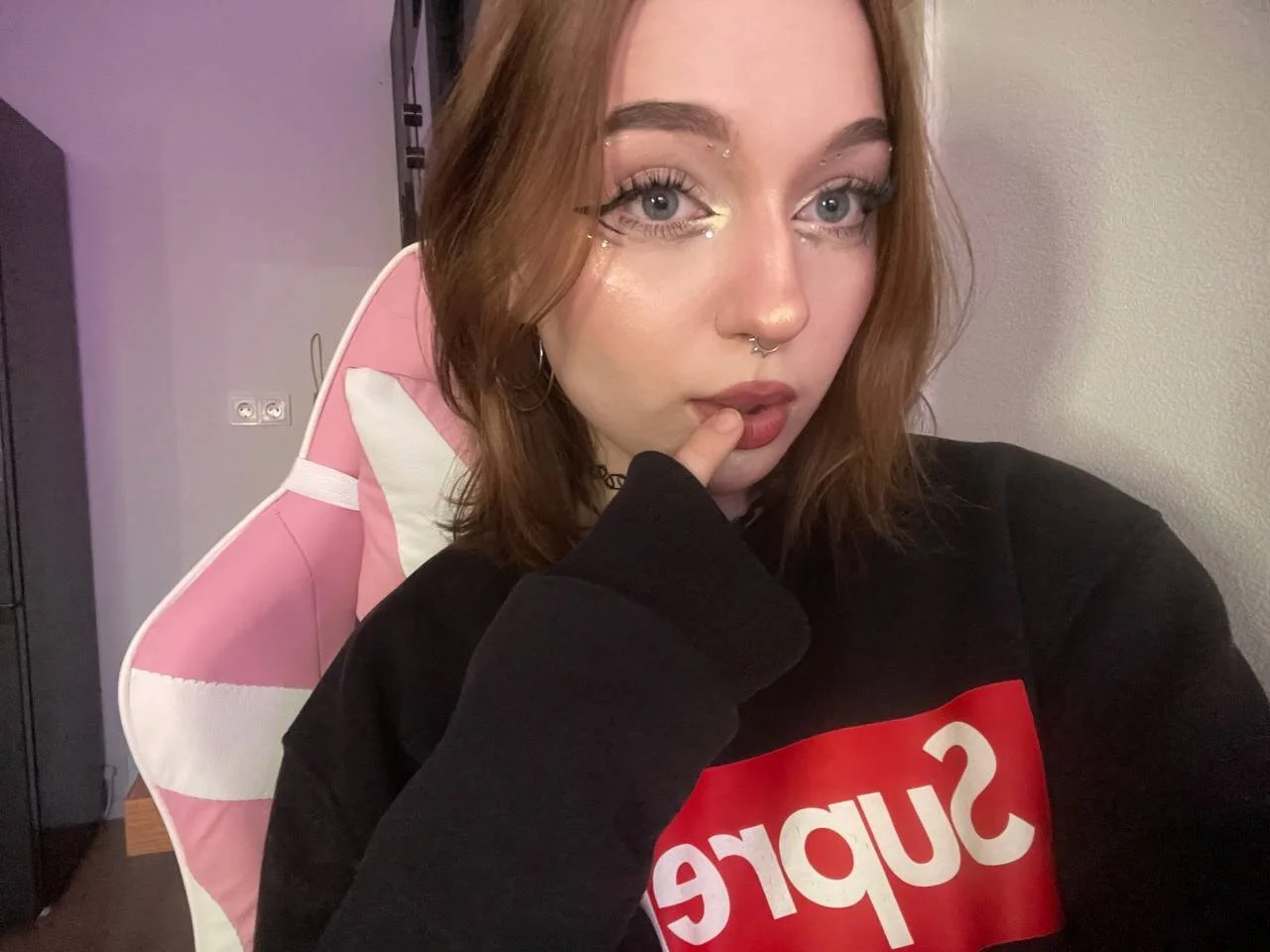 XXX Porn Photo of Nude ElaraHex 3