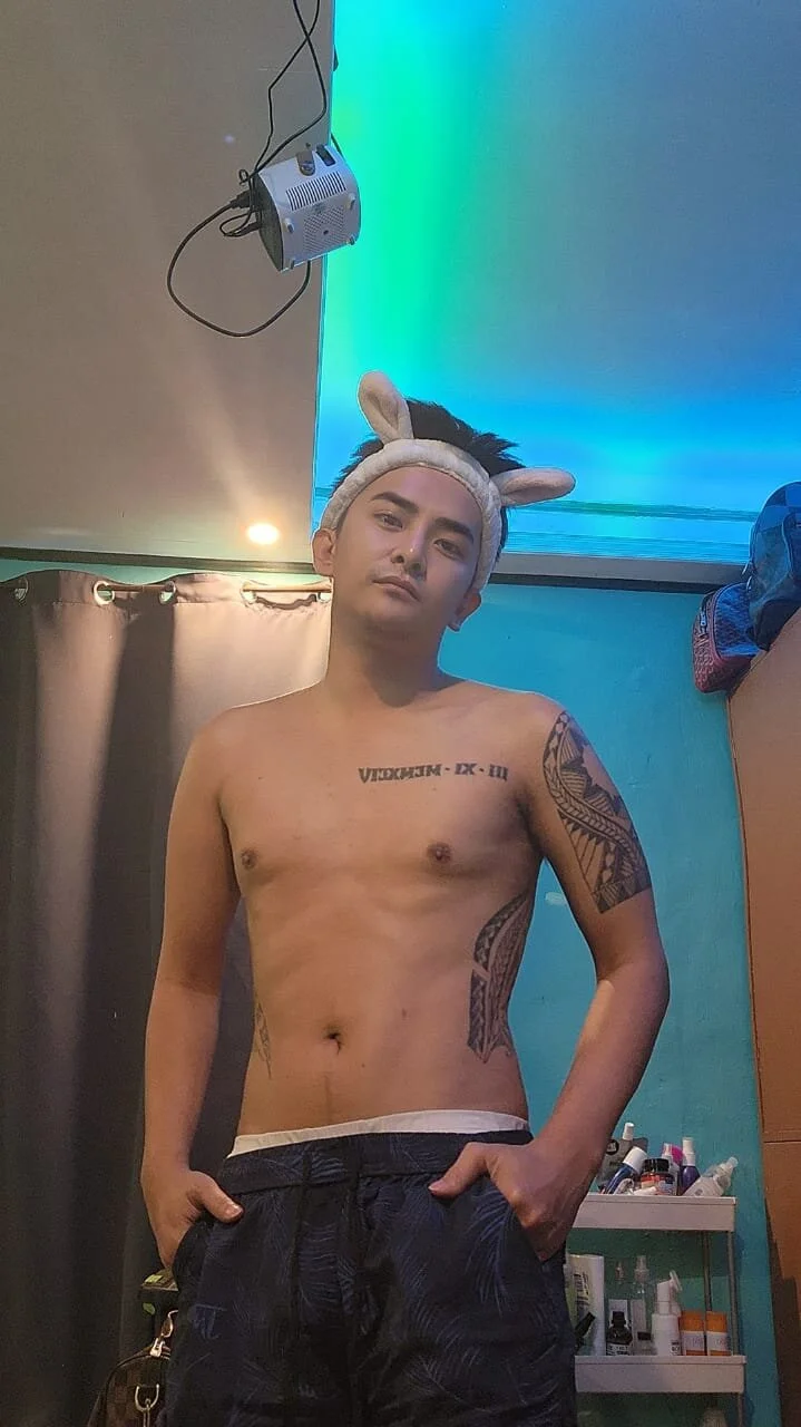 XXX Porn Photo of Nude XAsianBoyToyX 5