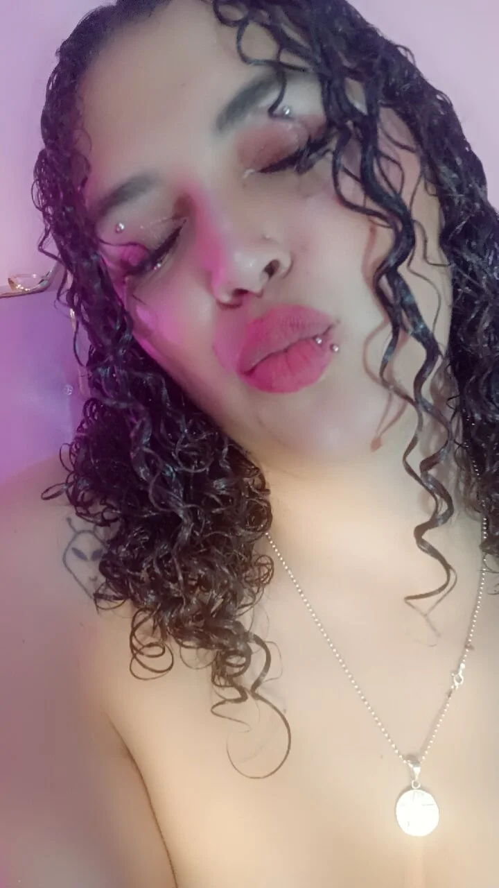 XXX Porn Photo of Nude ArianaSaintx 18