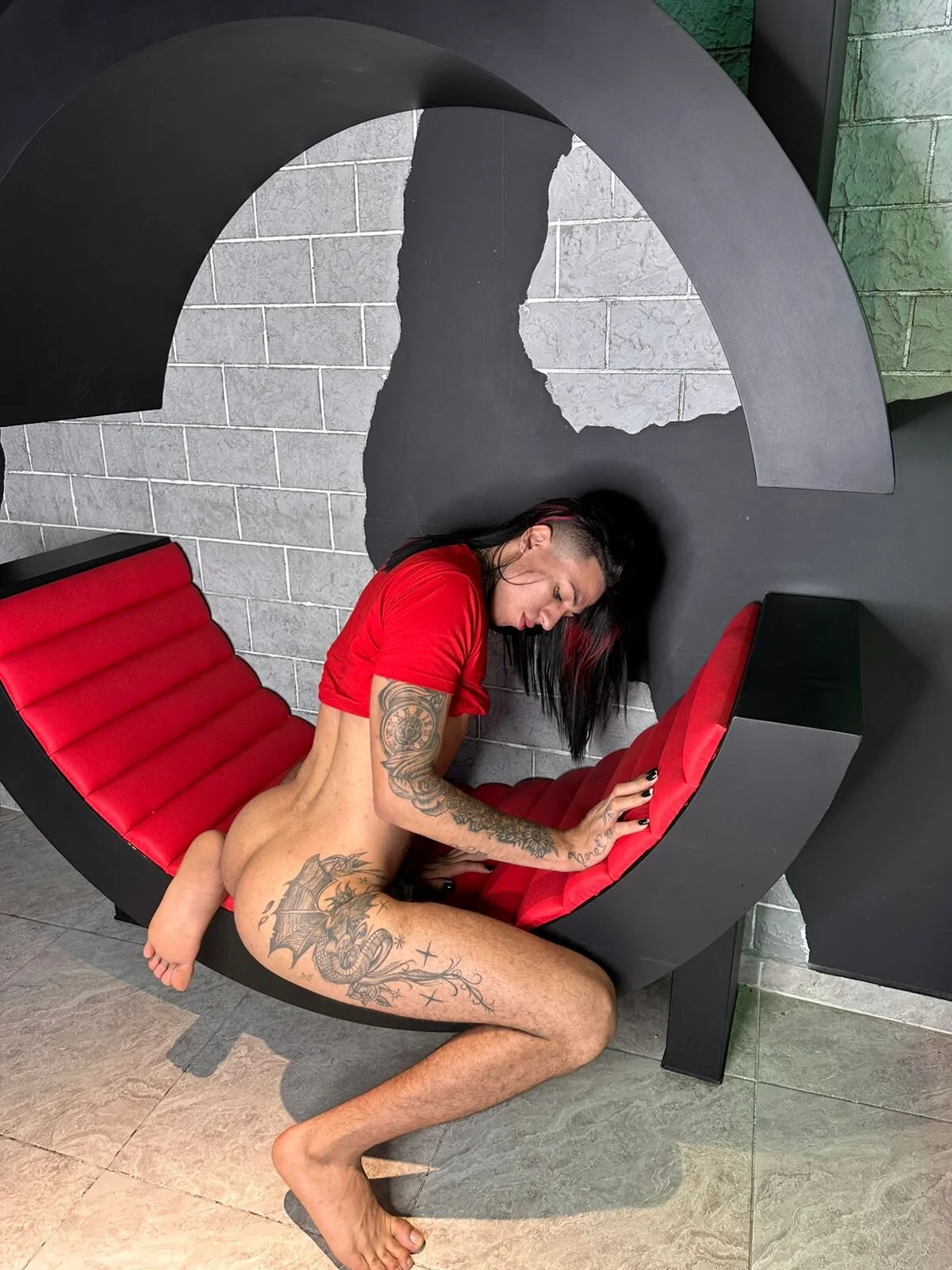 XXX Porn Photo of Nude ArohomLester 21