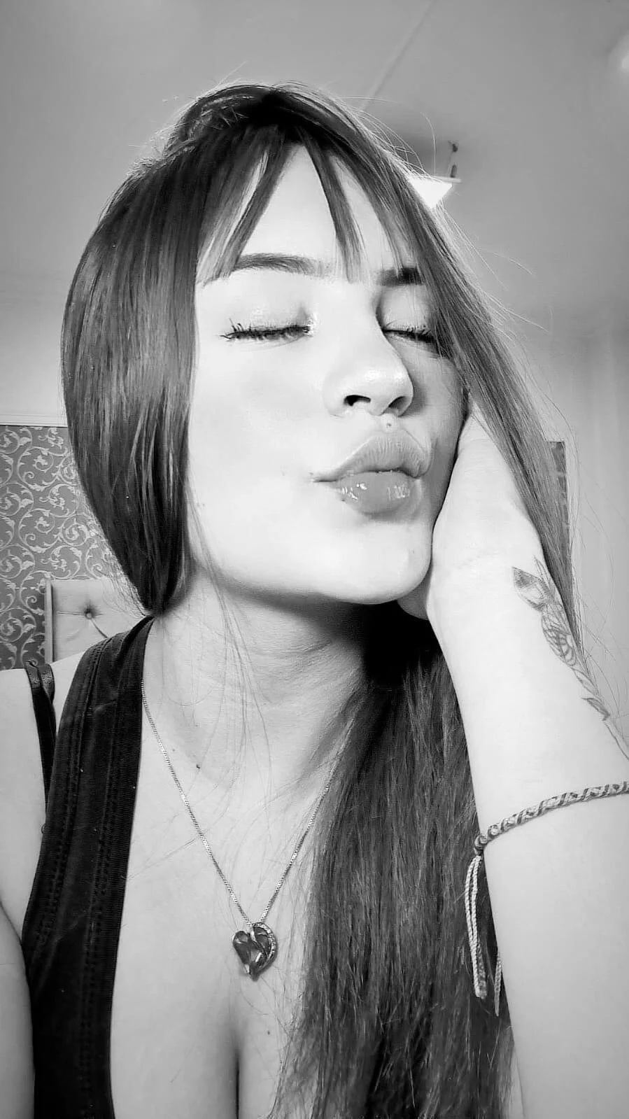XXX Porn Photo of Nude Jolie_price 75