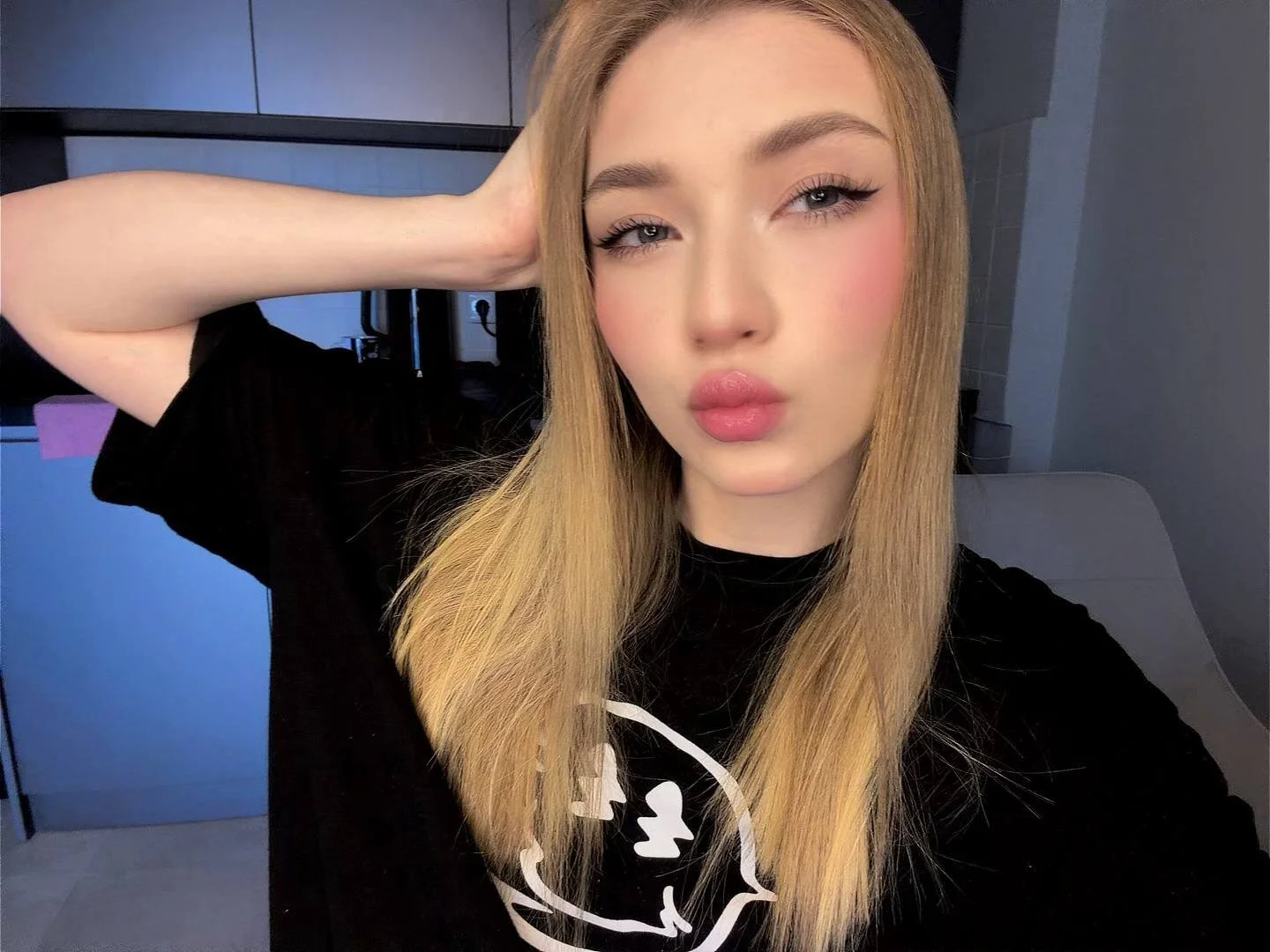 XXX Porn Photo of Nude AveryBerkson 56