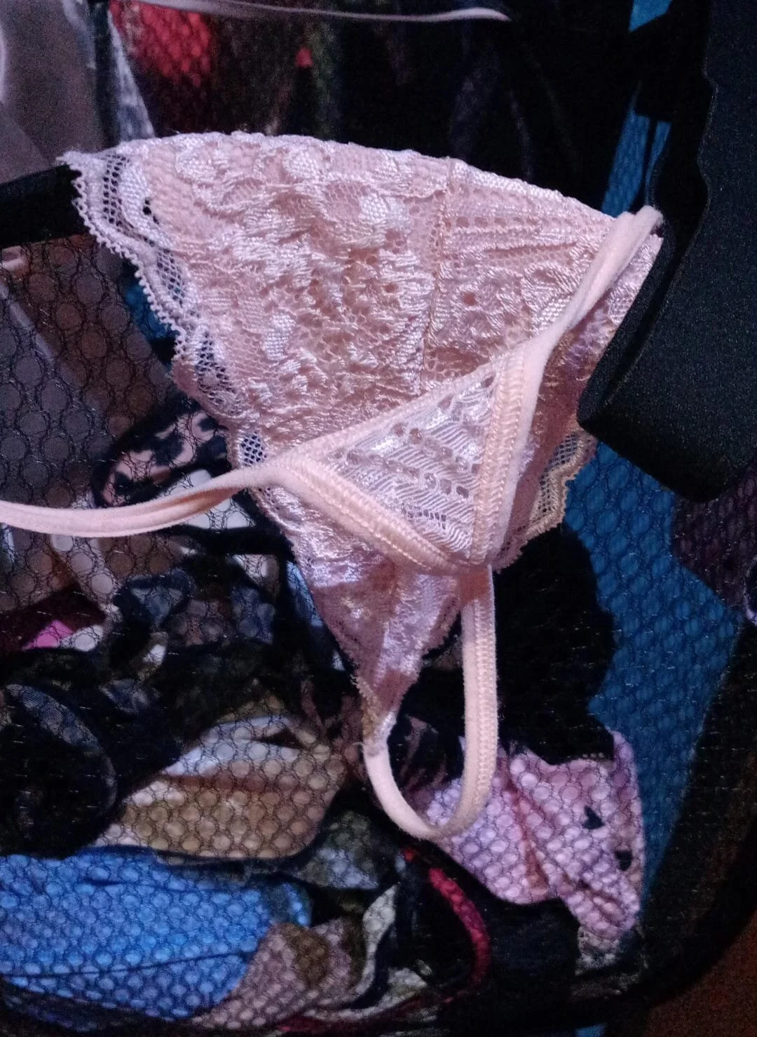 XXX Porn Photo of Nude Latina_Lesly 75