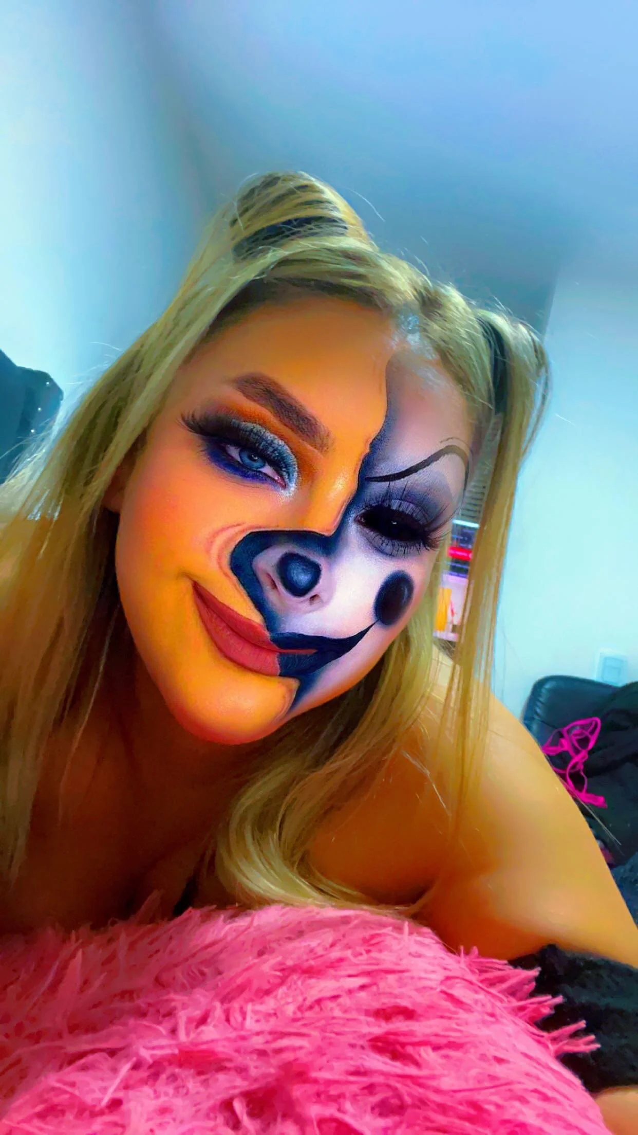 XXX Porn Photo of Nude Lady__Pink 5