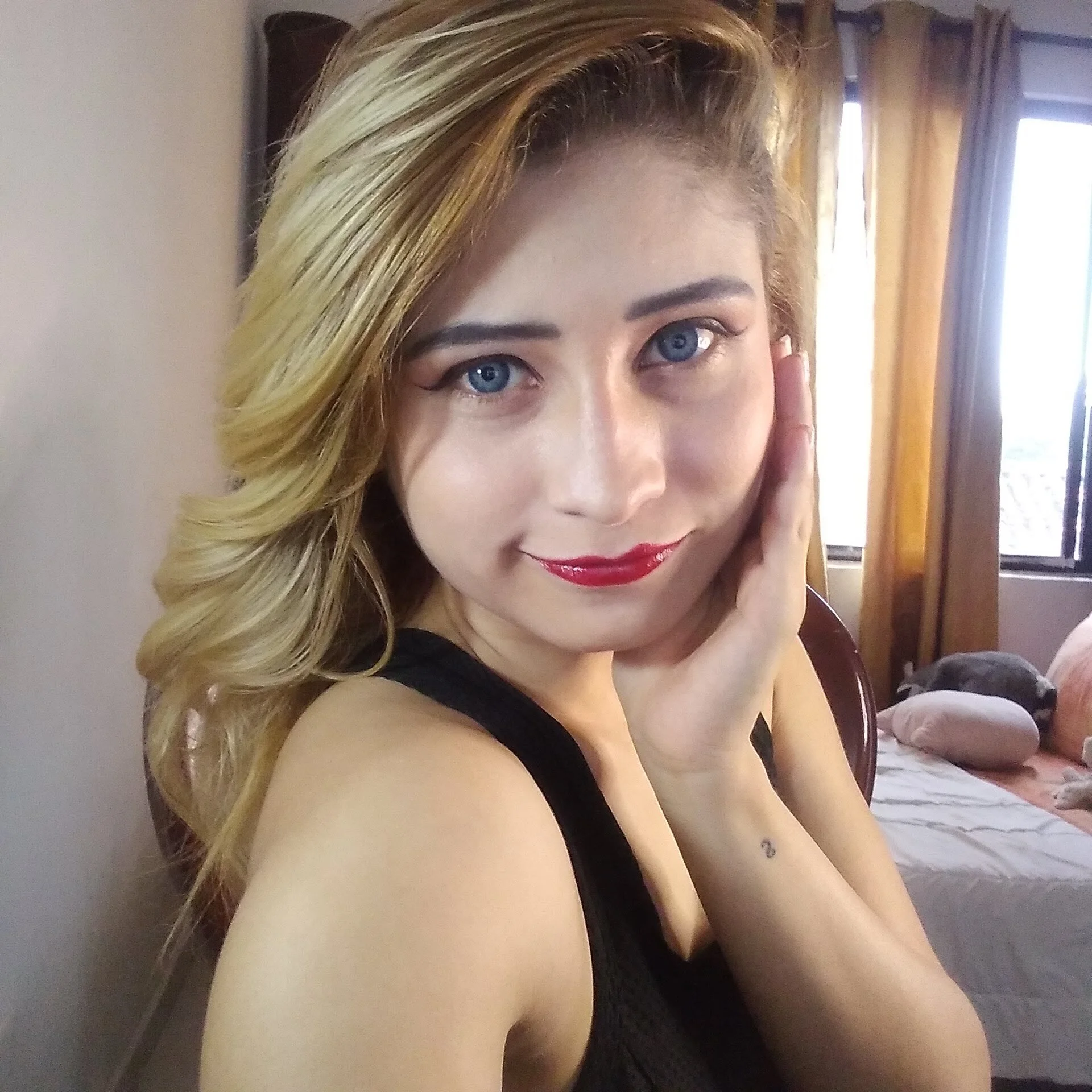 XXX Porn Photo of Nude AnnieLorin 5