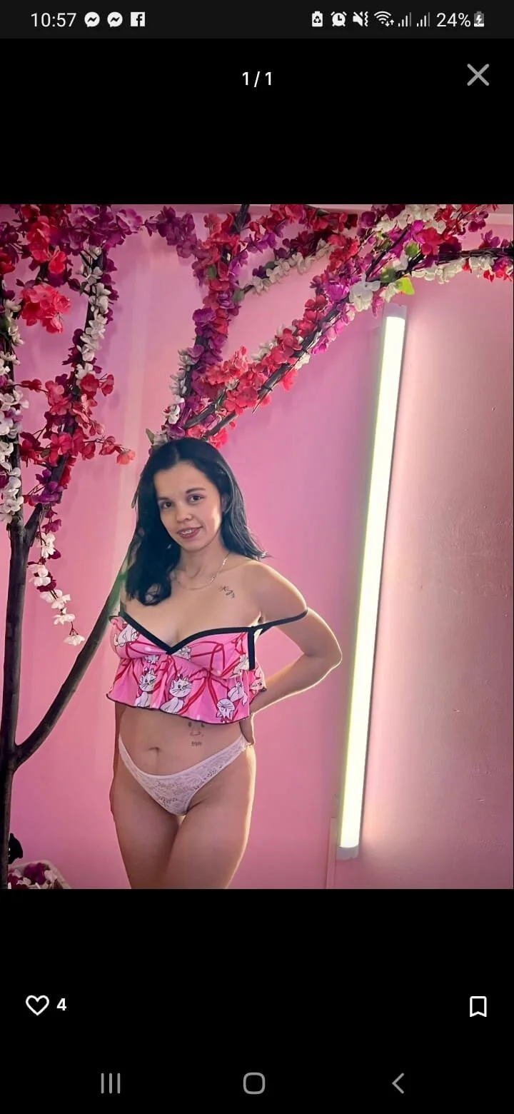 XXX Porn Photo of Nude scarletanime 5