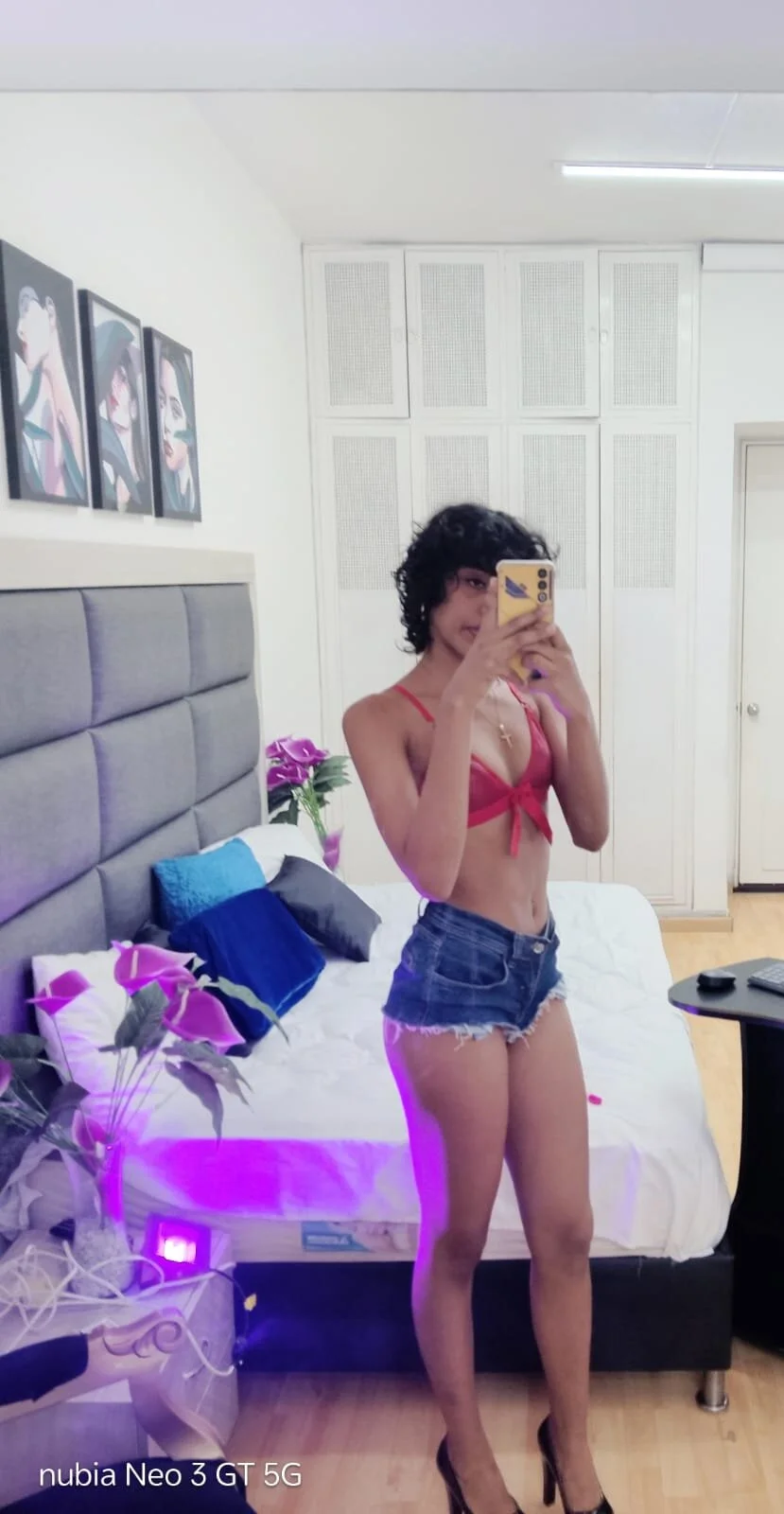 XXX Porn Photo of Nude ariana_slim 2