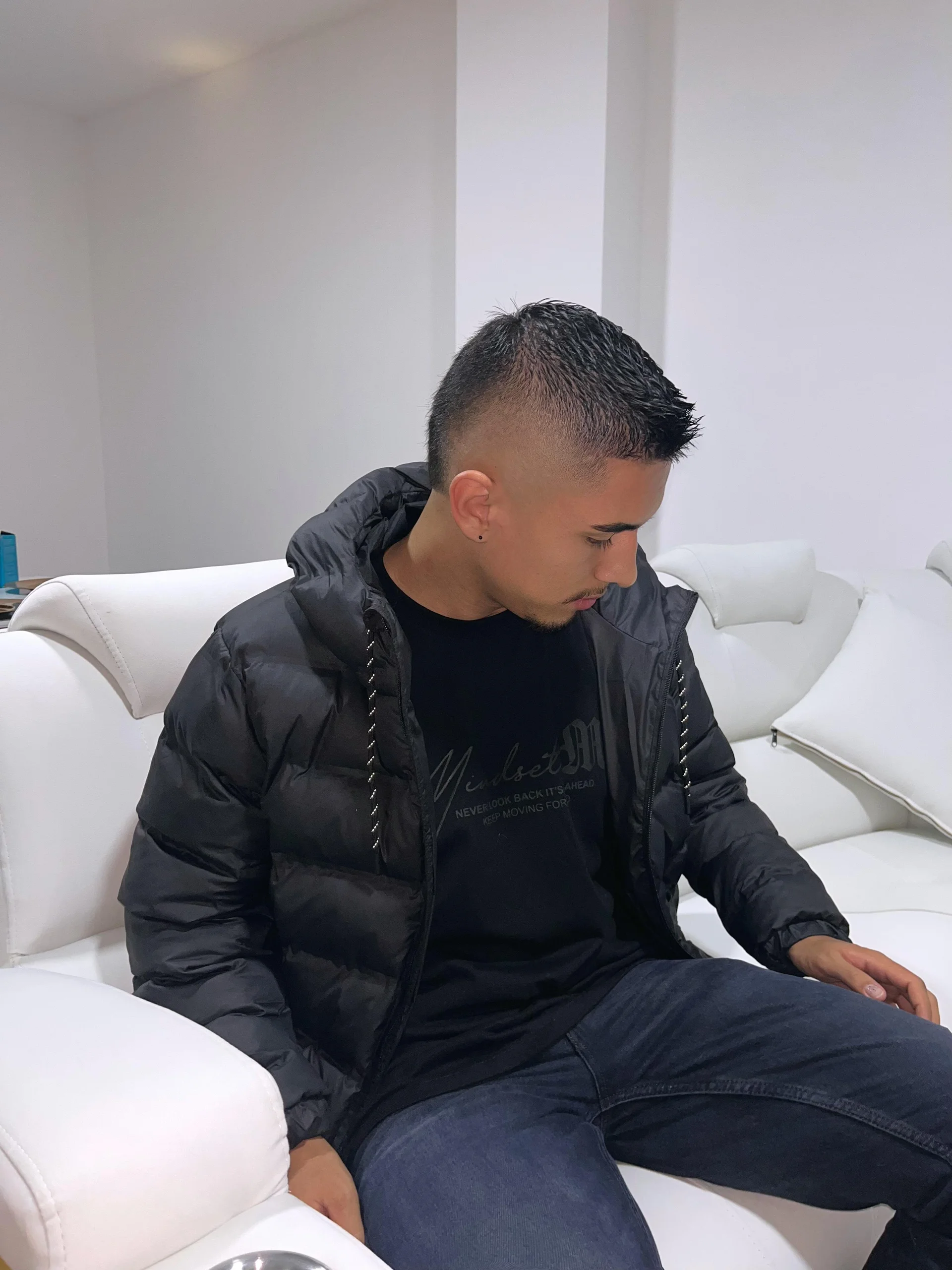 XXX Porn Photo of Nude Aaronfox_x 144