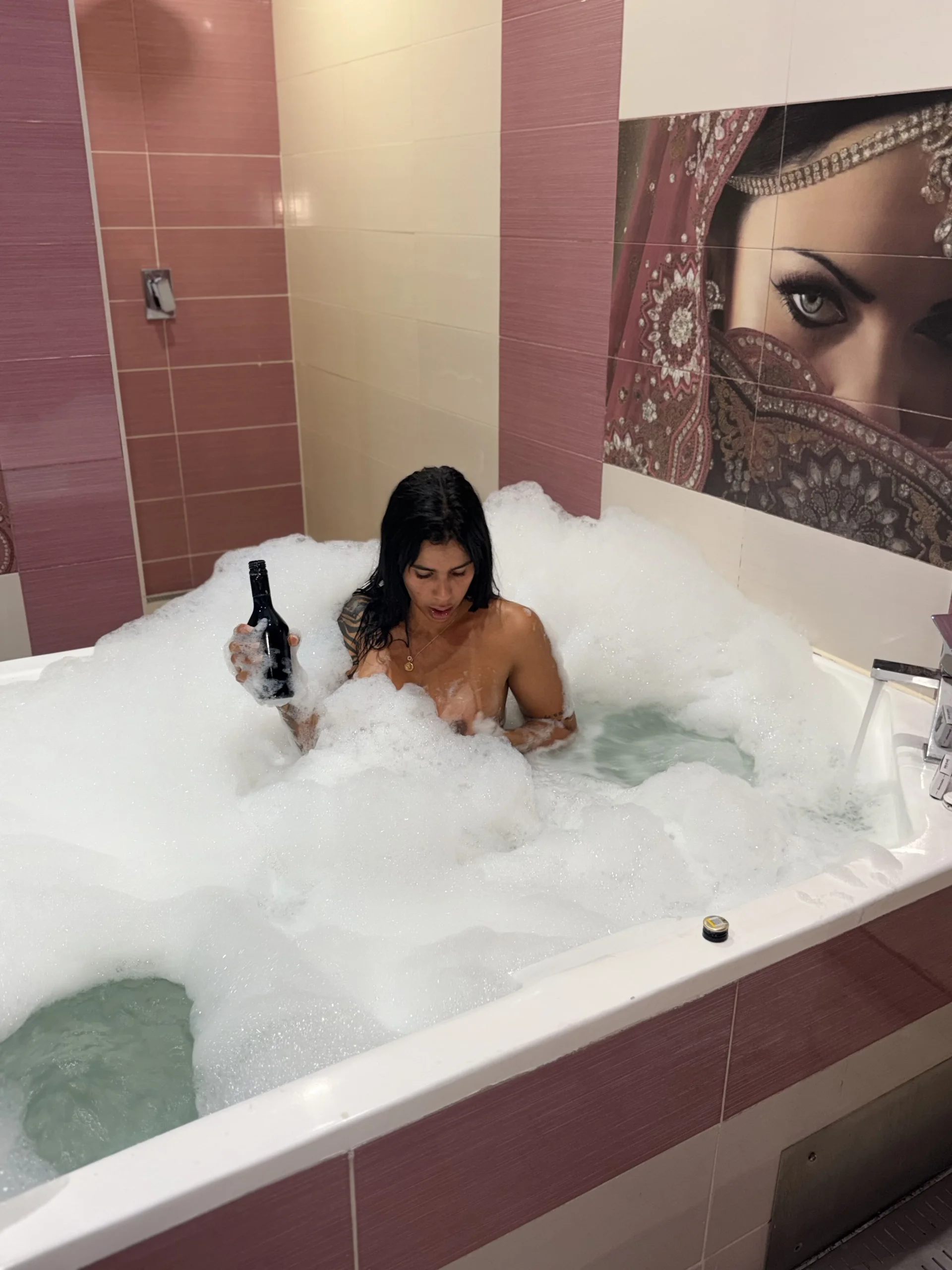 XXX Porn Photo of Nude Cleopatra_Fit 29