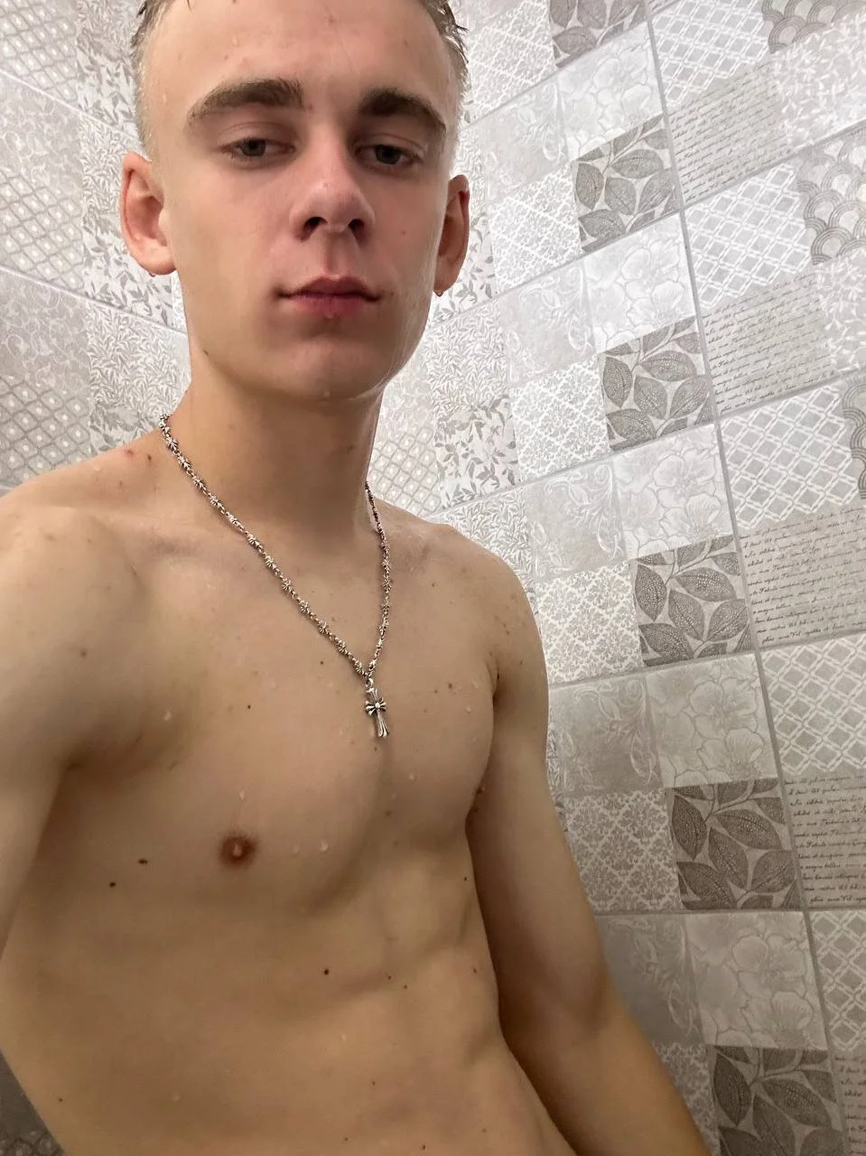 XXX Porn Photo of Nude SoloFury 5