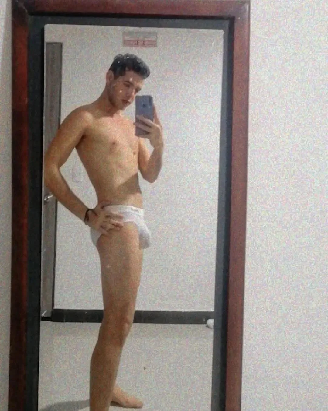 XXX Porn Photo of Nude matthewlatin 4