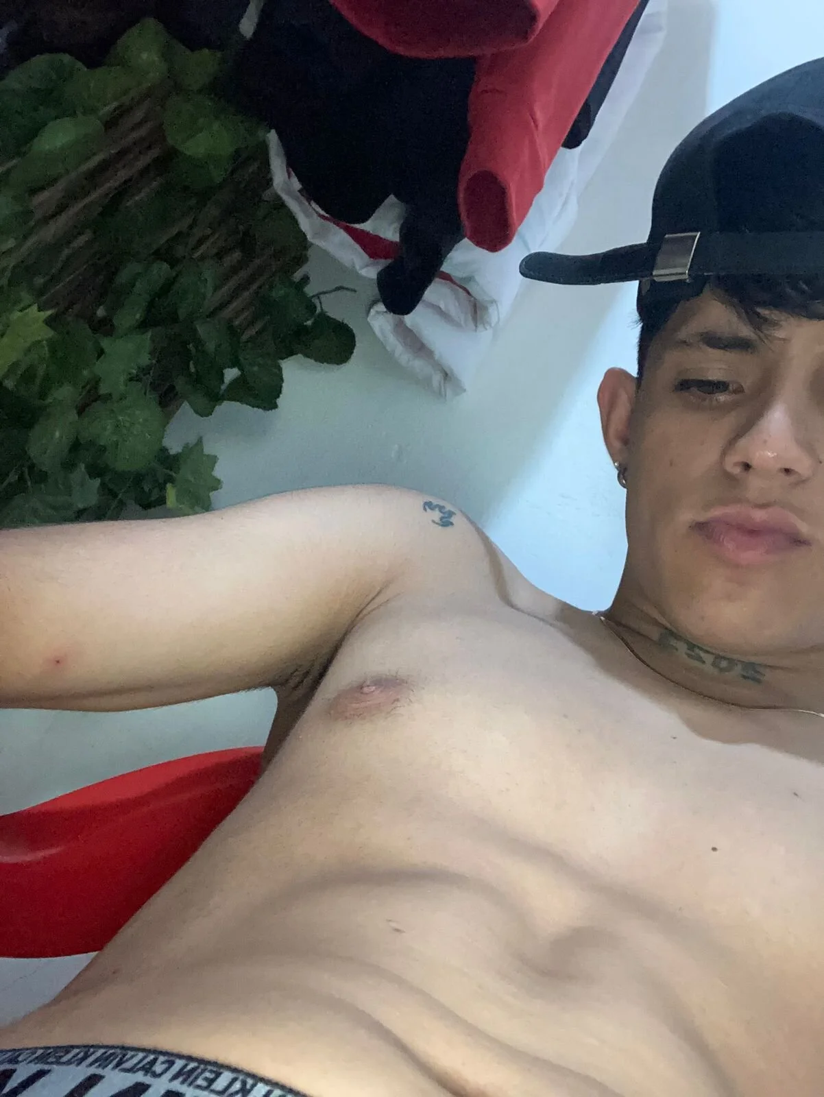 XXX Porn Photo of Nude King_of_Slaves222 3