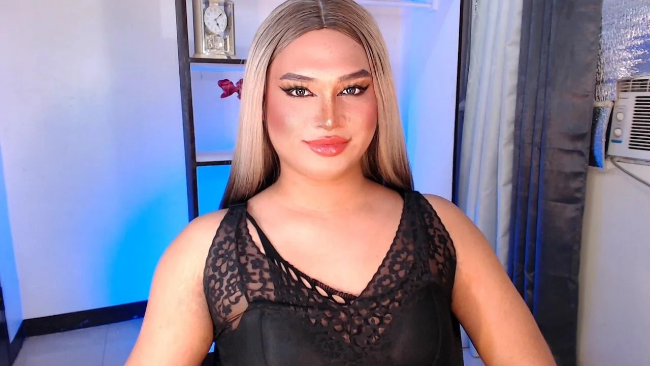 XXX Porn Photo of Nude MissSofia_Luxe 1