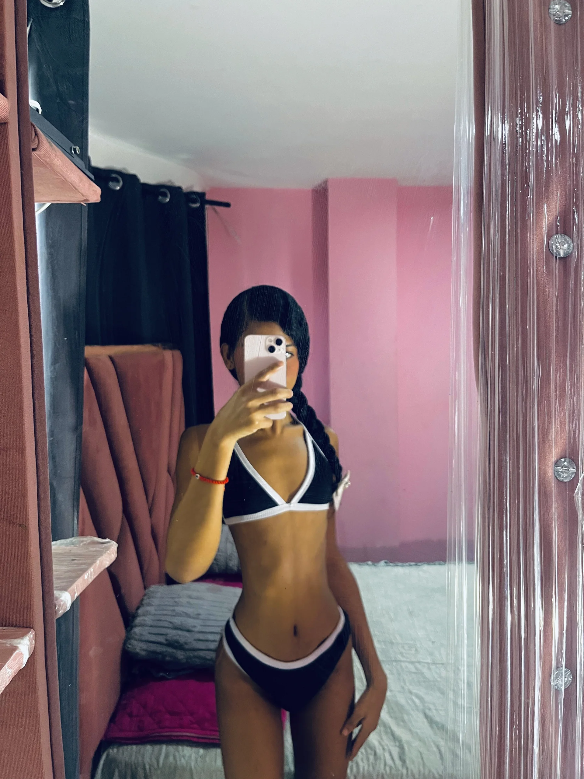 XXX Porn Photo of Nude Ashley_Alexa 3