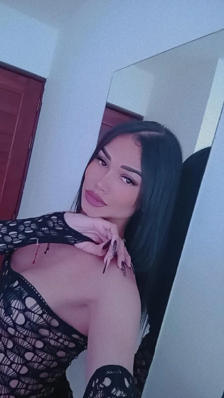 XXX Porn Photo of Nude alee_lenoxx 35