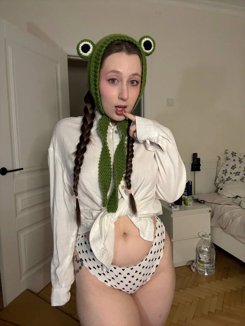 XXX Porn Photo of Nude FroggyAnna 238