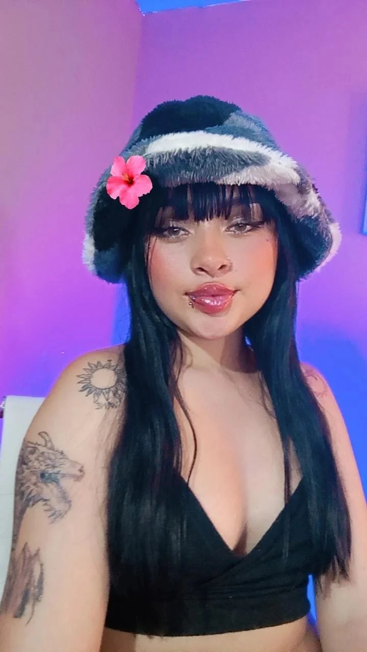 XXX Porn Photo of Nude naomy_bss 1