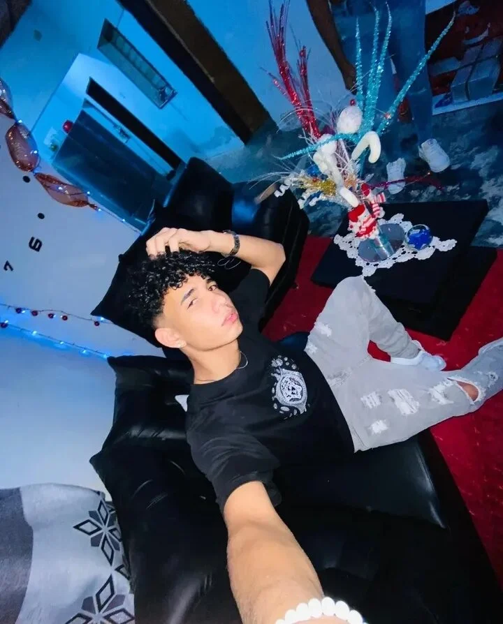 XXX Porn Photo of Nude santiago_twink 1