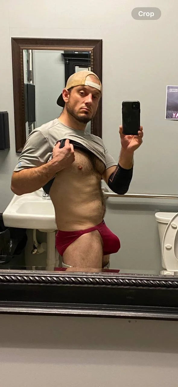 XXX Porn Photo of Nude RickeyRidez 5