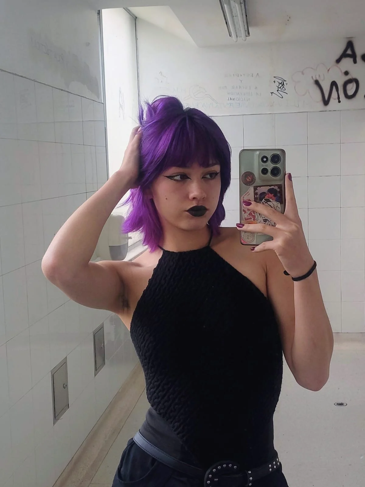 XXX Porn Photo of Nude vickyinlovee 2