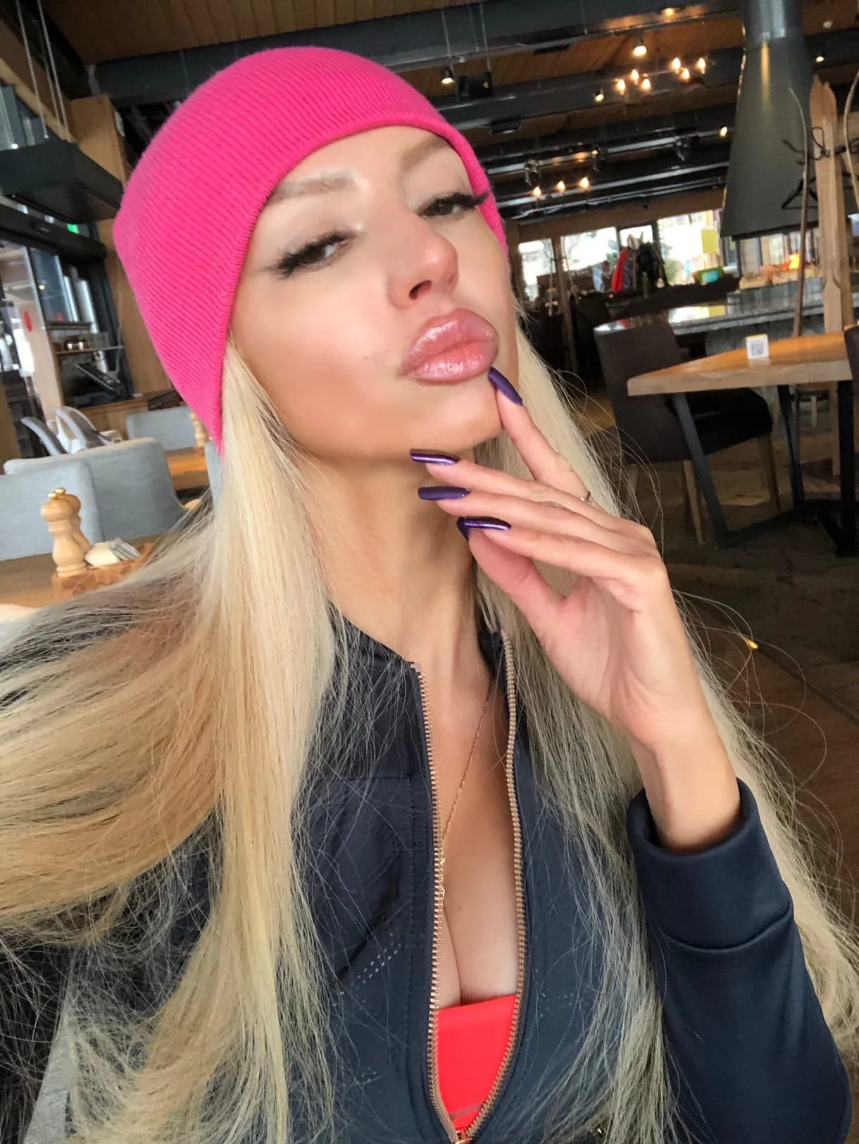 XXX Porn Photo of Nude Tremendous_blondie 16
