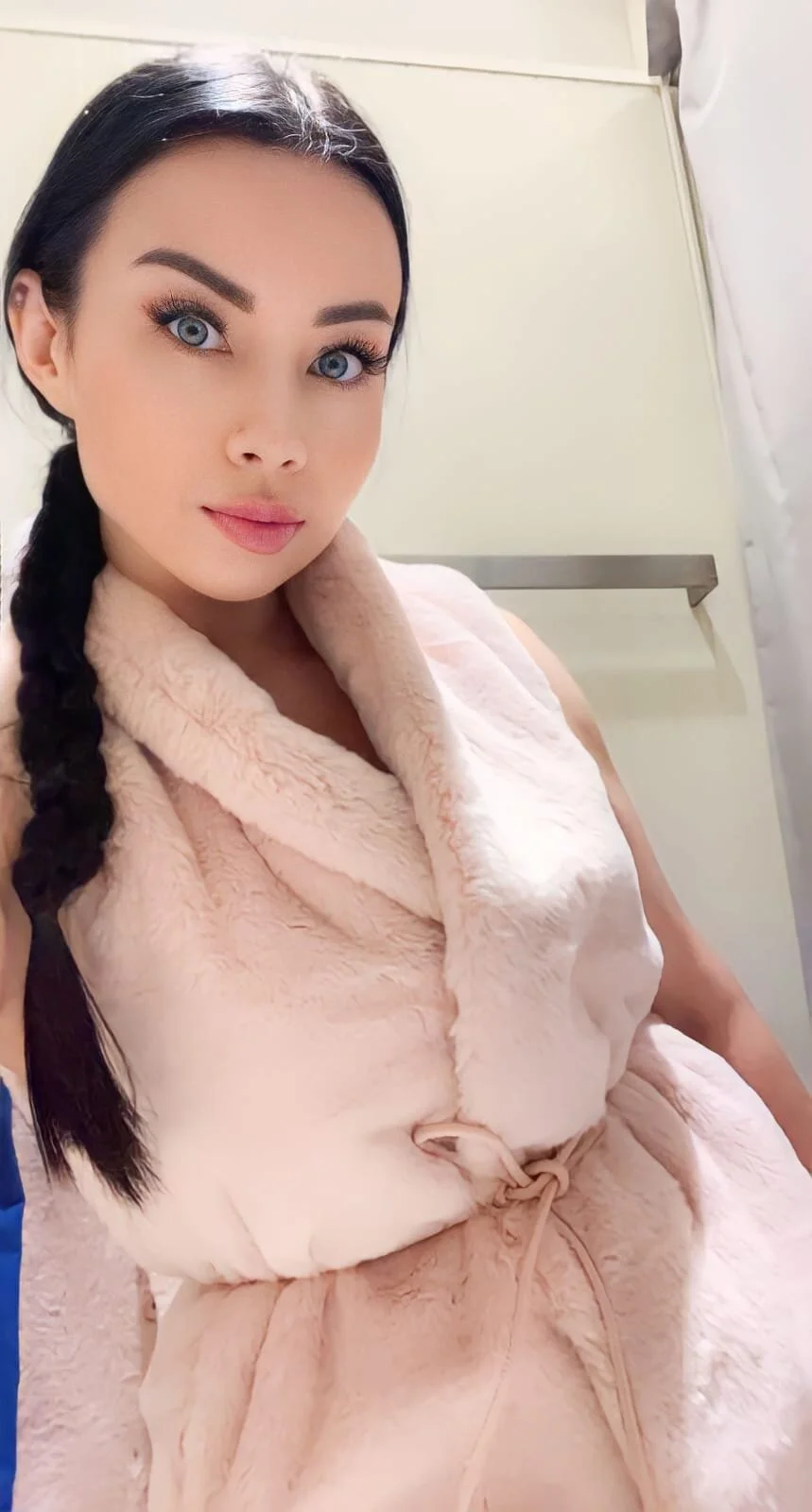 XXX Porn Photo of Nude CrazzyChicks 14