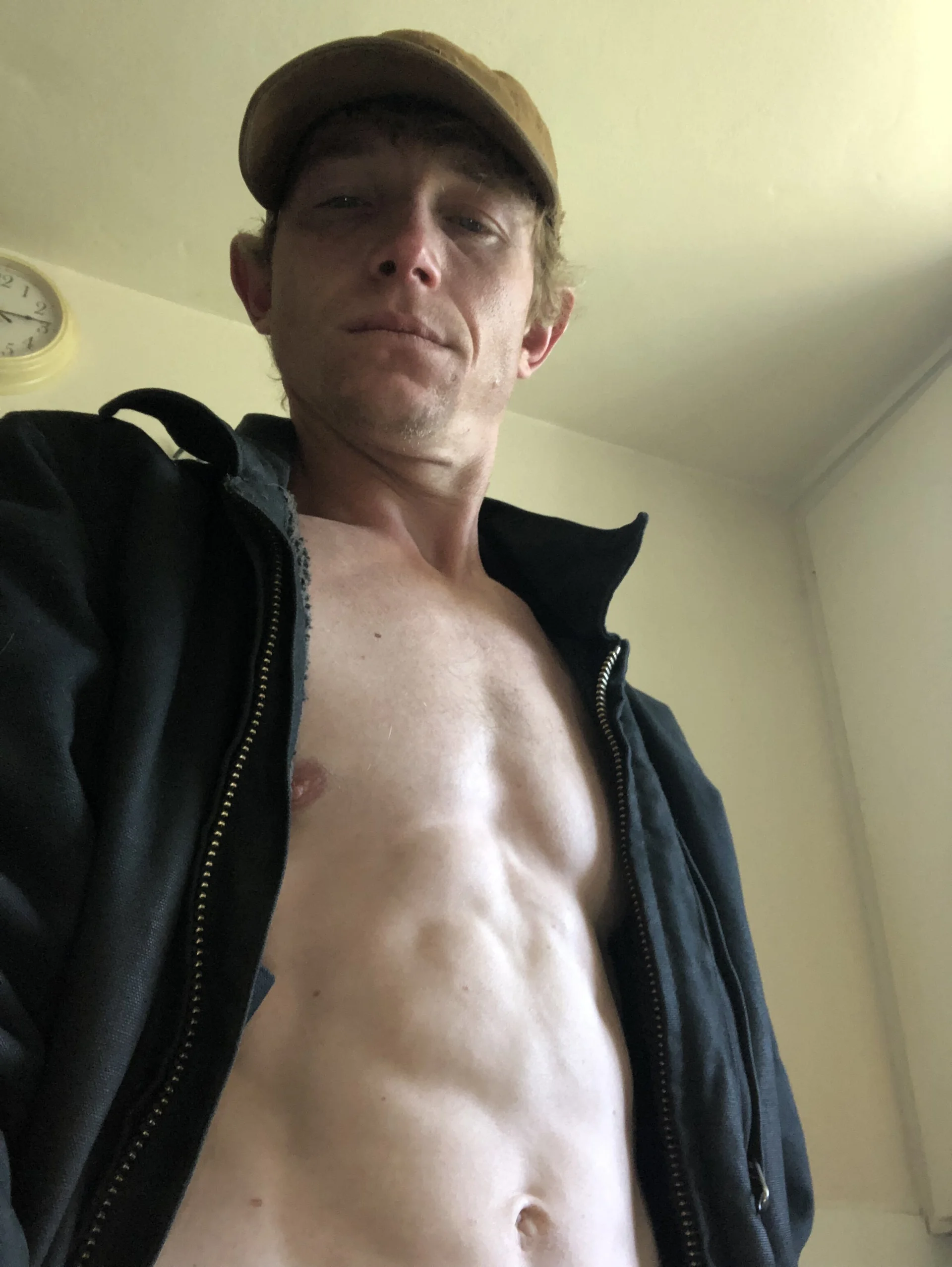 XXX Porn Photo of Nude dickemdowncharleybrown 5