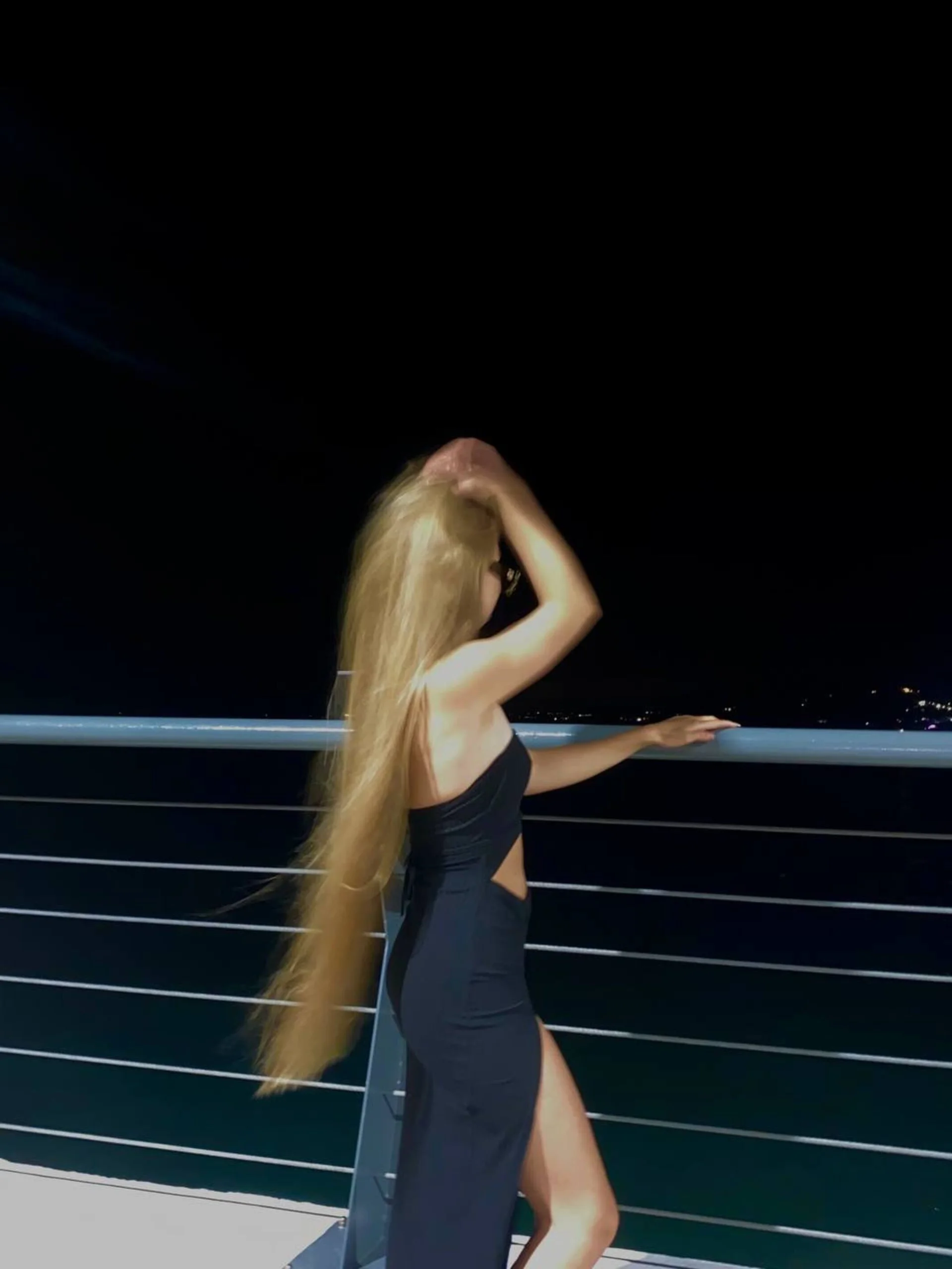 XXX Porn Photo of Nude Cary_blonde 13