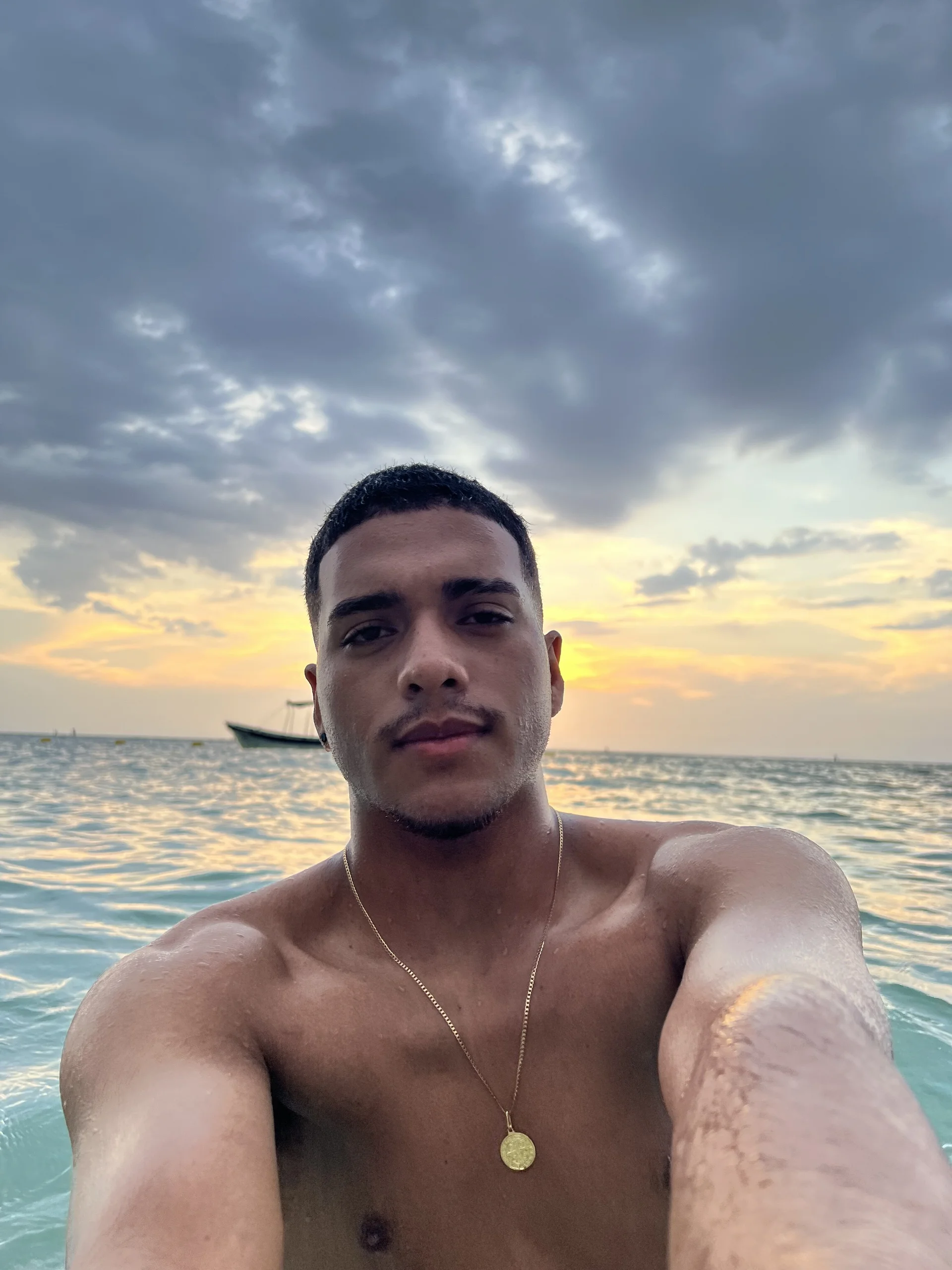 XXX Porn Photo of Nude michel_g1 30