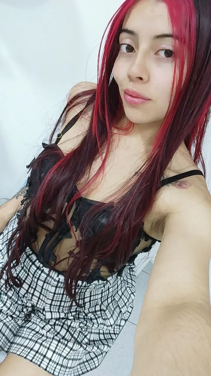 XXX Porn Photo of Nude liz_cute 5