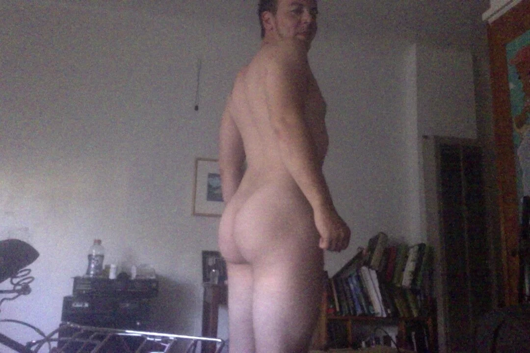 XXX Porn Photo of Nude PrettyDickTuggo 51