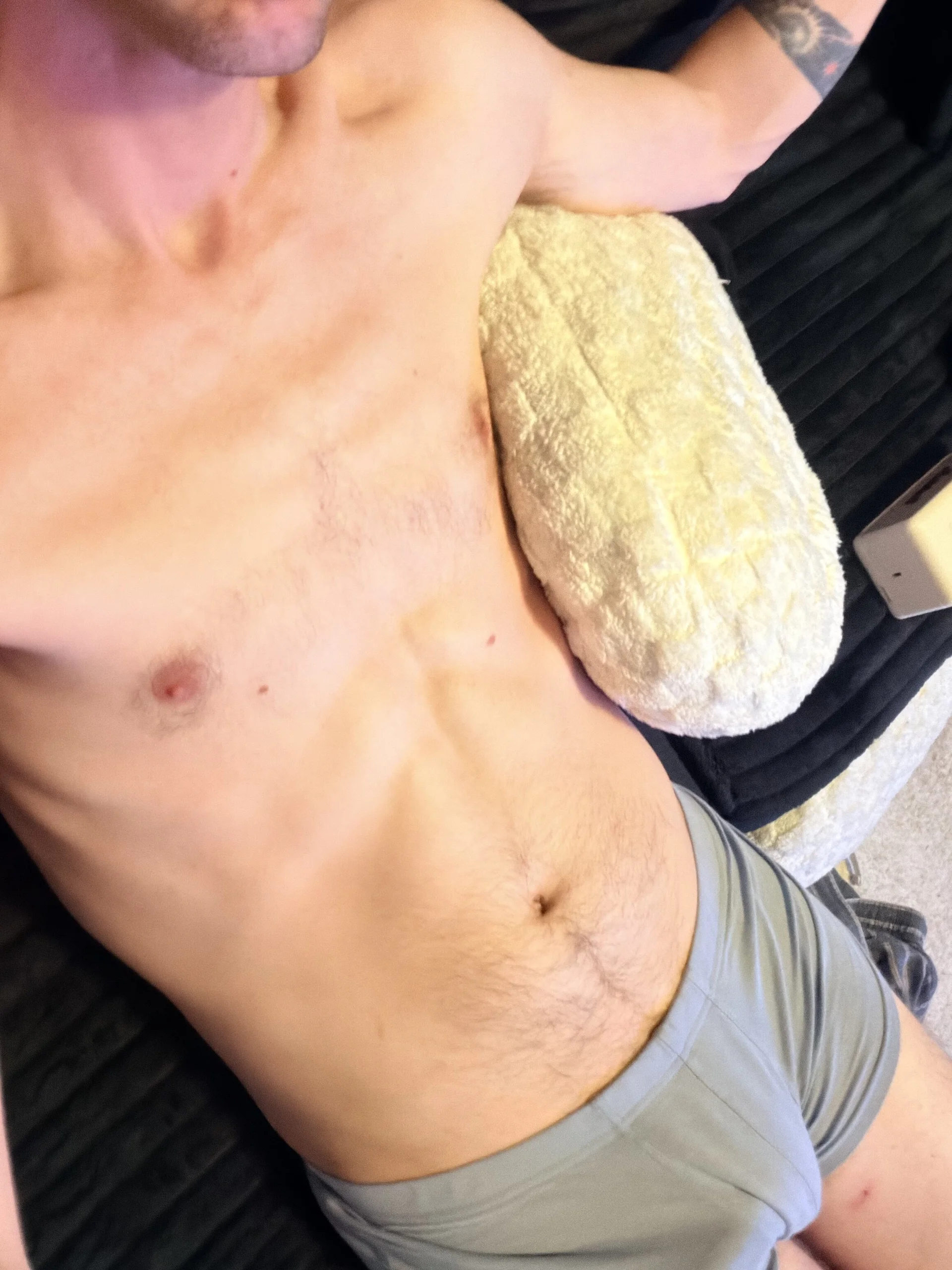 XXX Porn Photo of Nude MuchCarpal 6