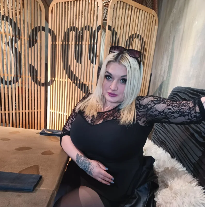 XXX Porn Photo of Nude CharleyyCream 4