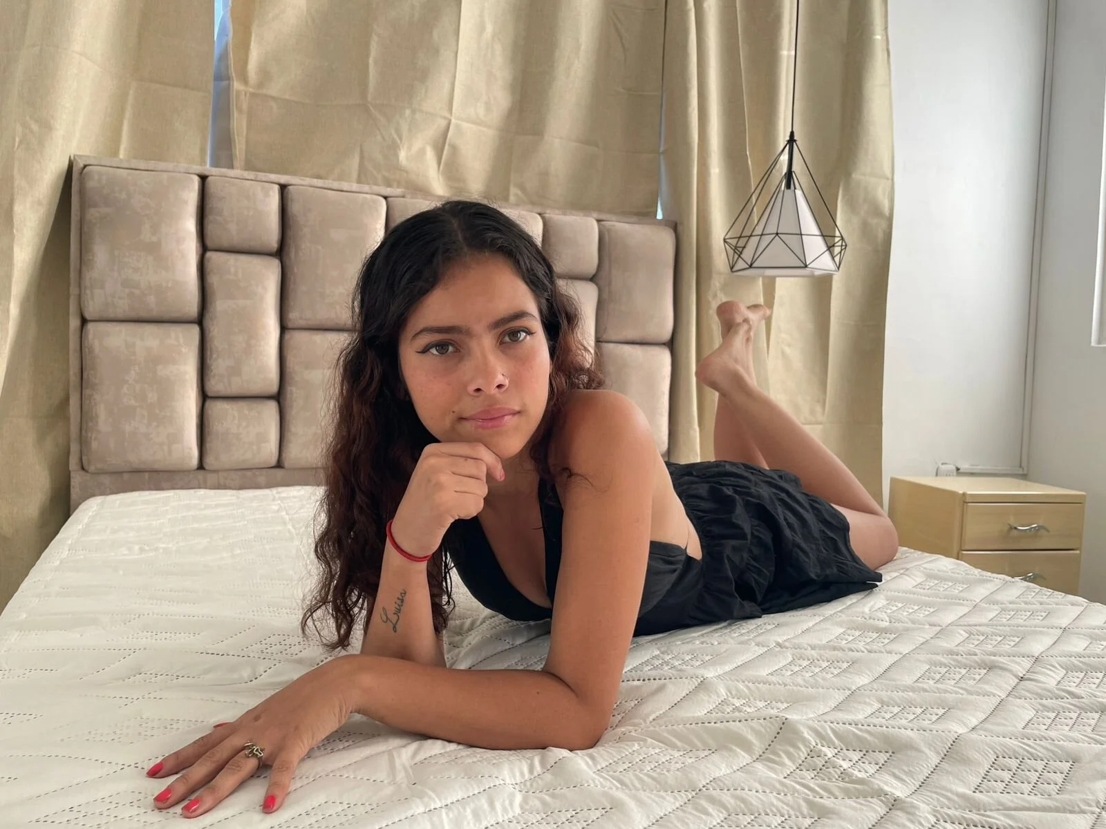 XXX Porn Photo of Nude Kamila_Steward 1