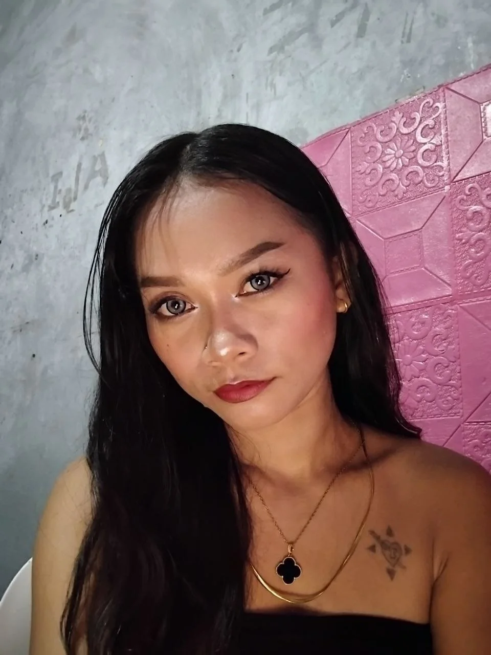 XXX Porn Photo of Nude LonaSilvan 3