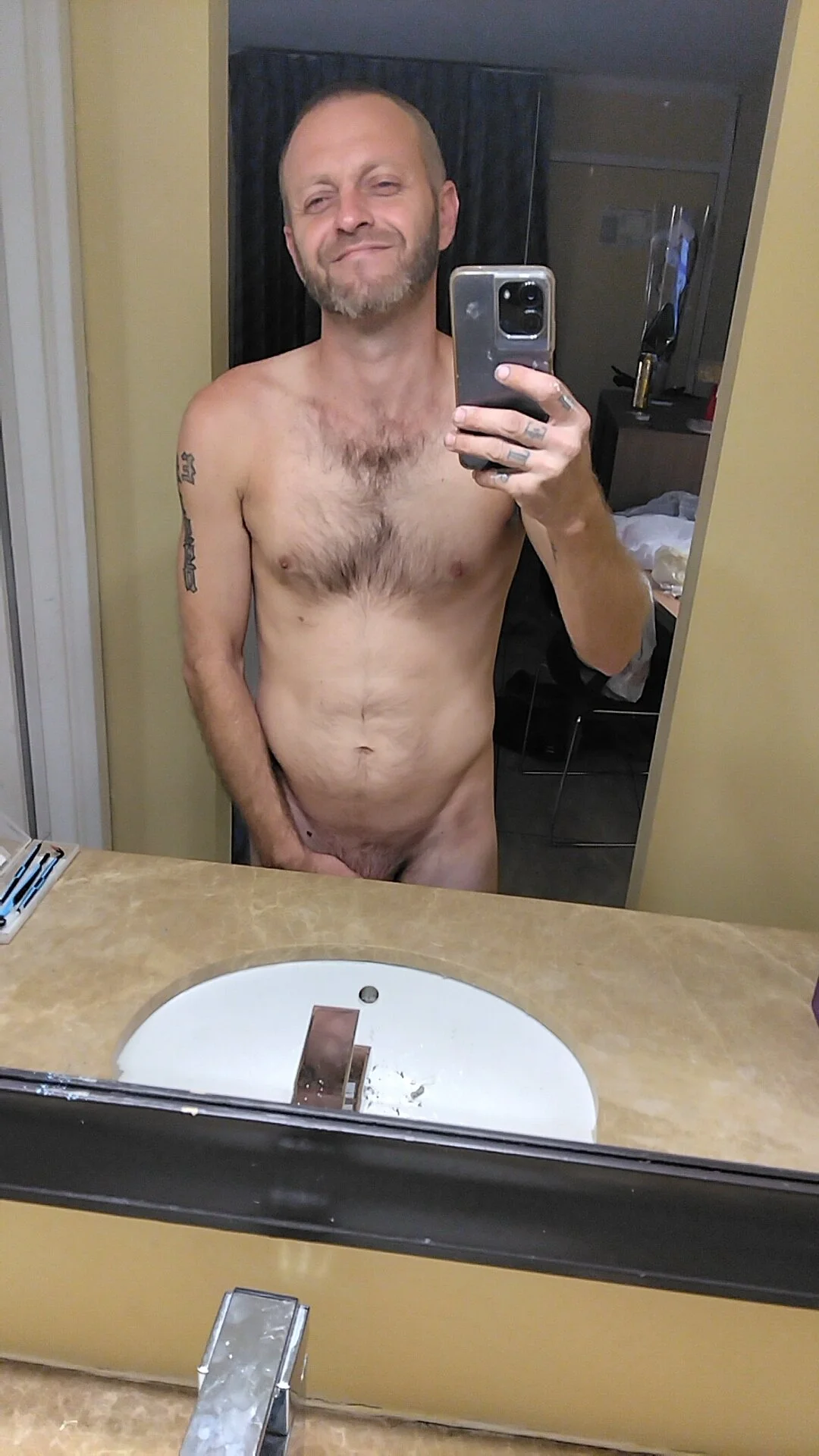 XXX Porn Photo of Nude sterng6969 4