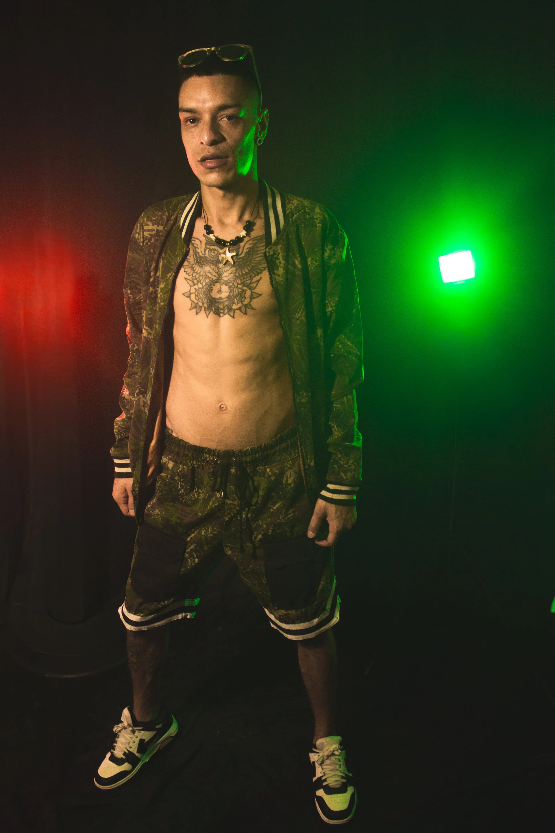 XXX Porn Photo of Nude logan-wollf 16