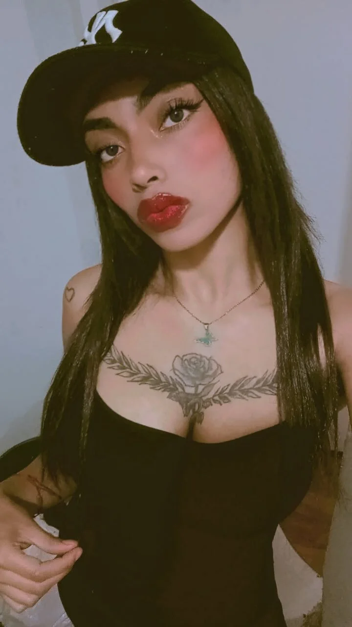 XXX Porn Photo of Nude Megan_bromw 16