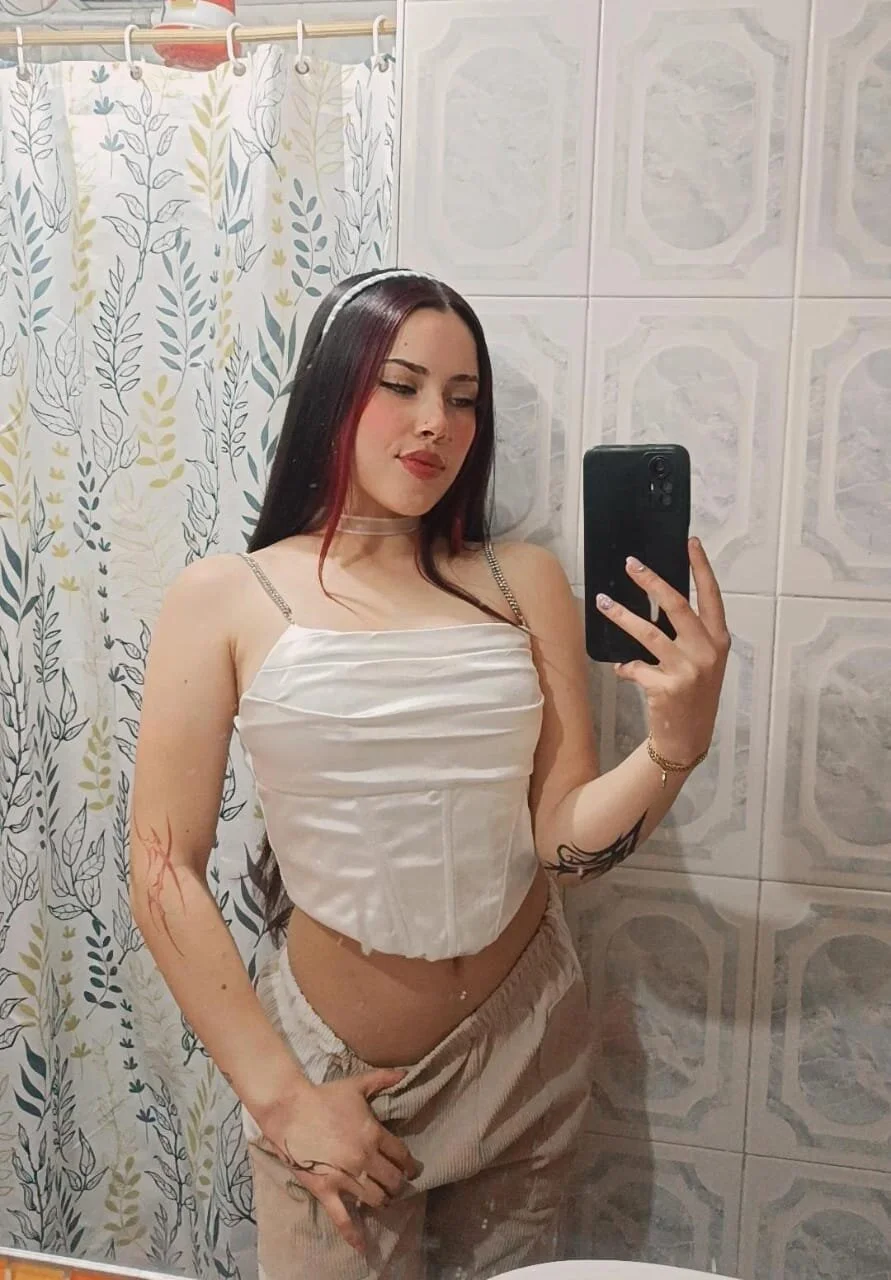 XXX Porn Photo of Nude ElaSalvatorehh 4