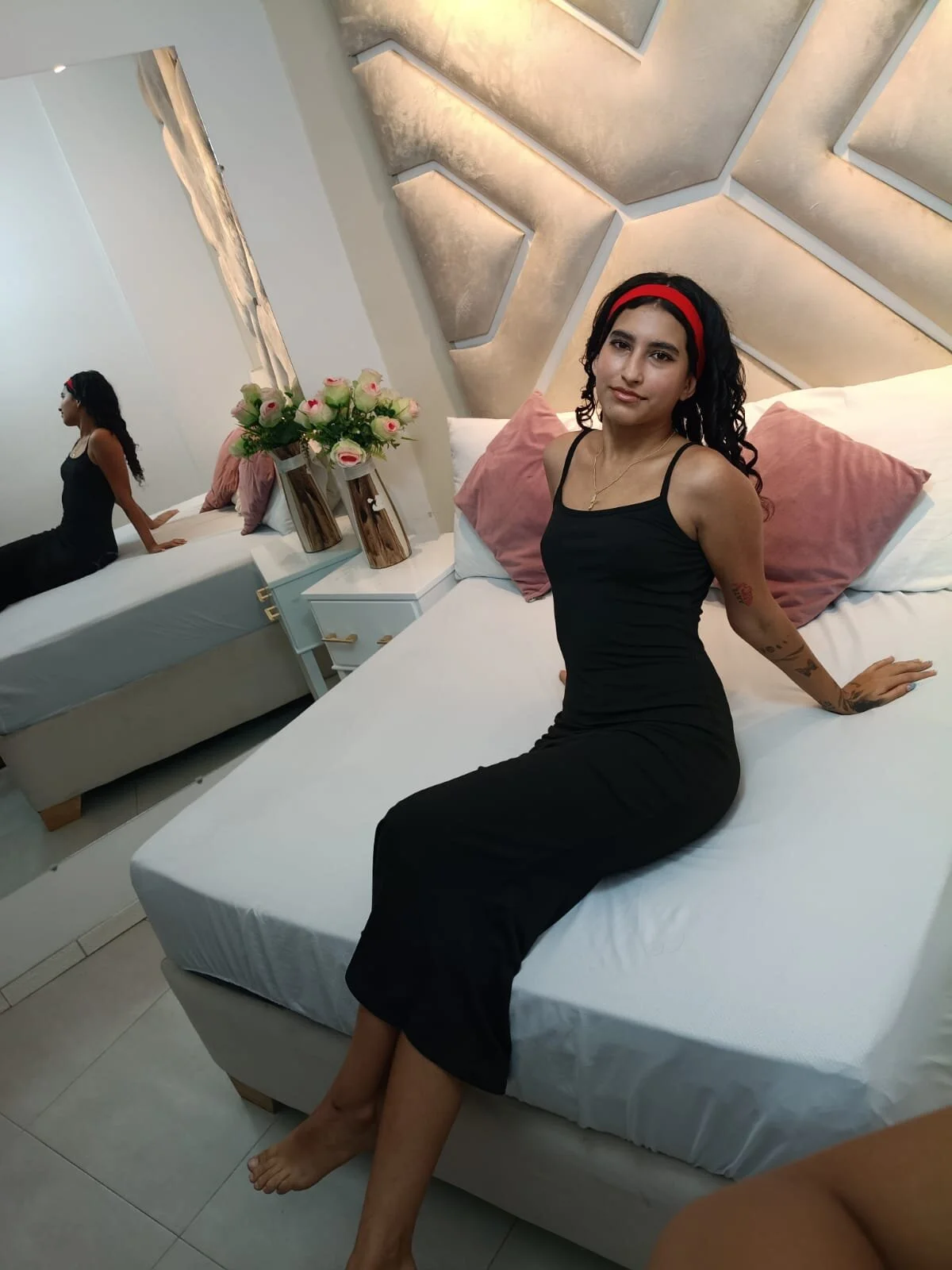 XXX Porn Photo of Nude Maya_Grey_ 3