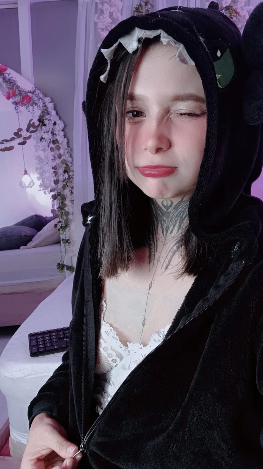 XXX Porn Photo of Nude nicky_bonny18 18