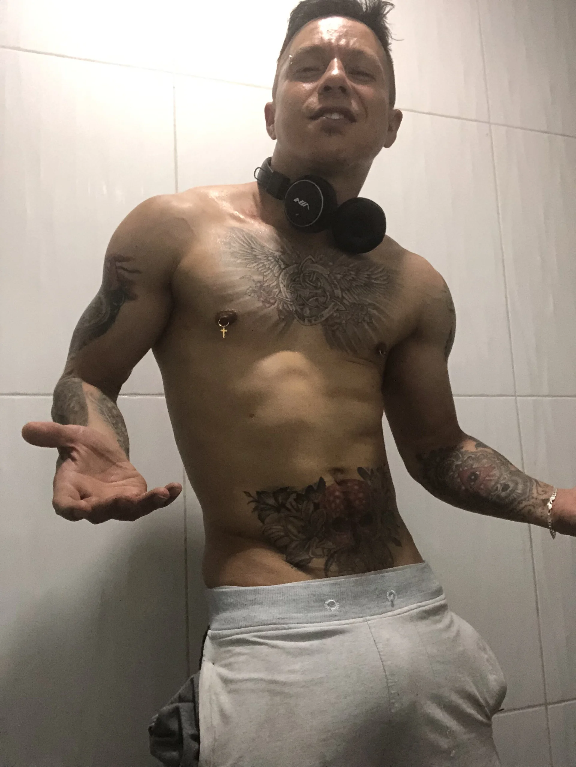 XXX Porn Photo of Nude MONSTER_COCK_ 3