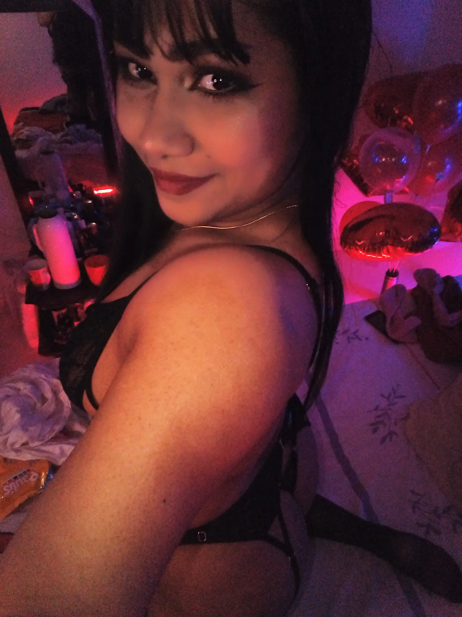 XXX Porn Photo of Nude kiarybell__ 27