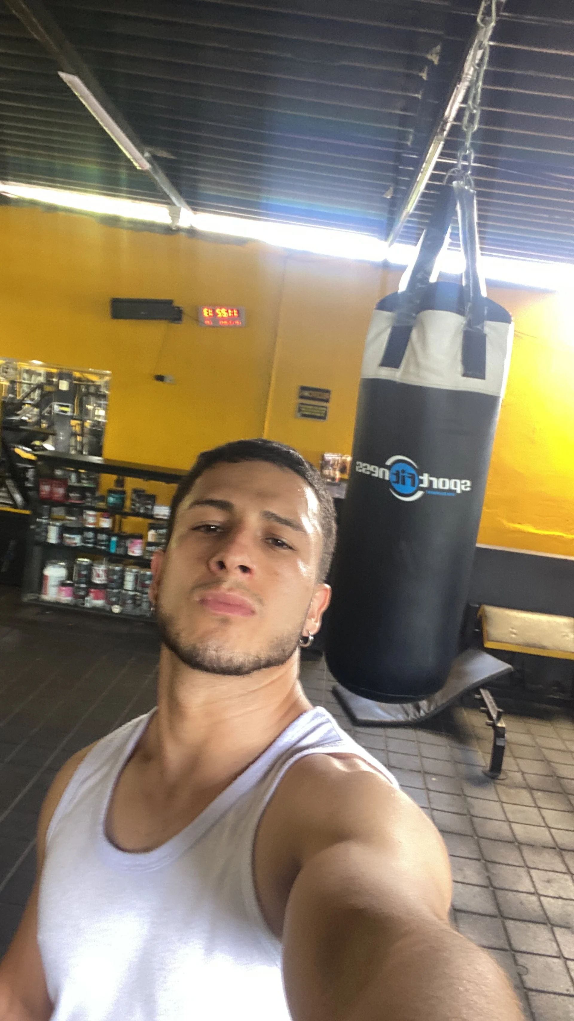 XXX Porn Photo of Nude Reynoah 3