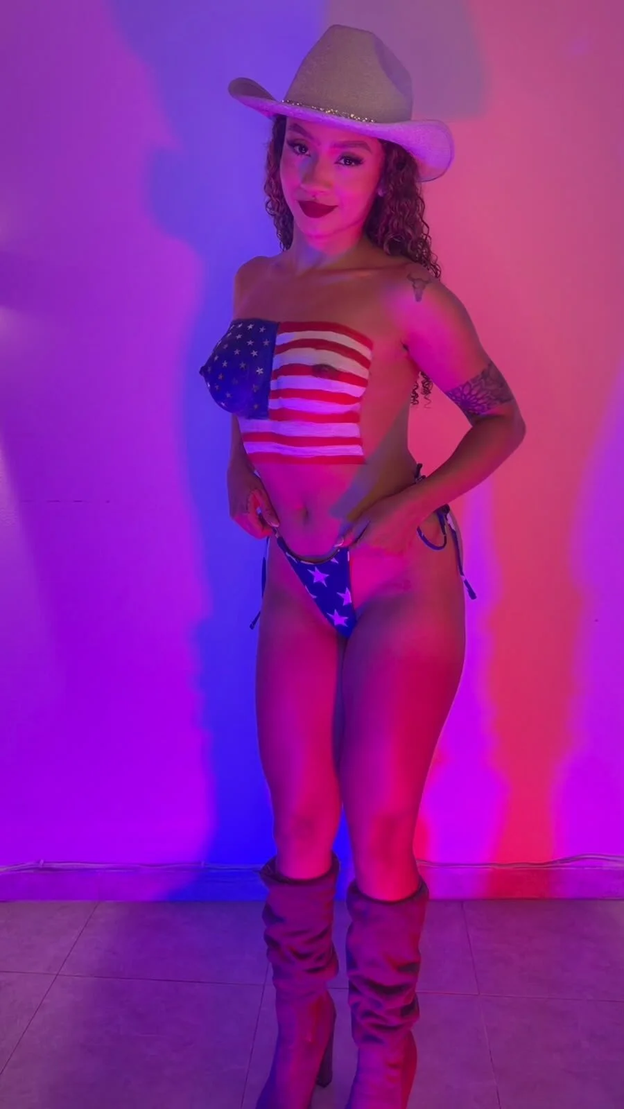 XXX Porn Photo of Nude brianathompson 85