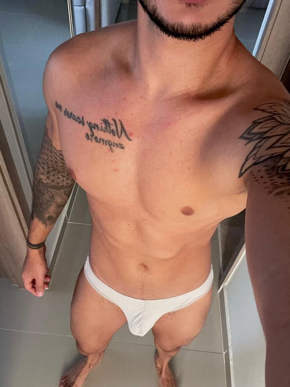 XXX Porn Photo of Nude Sirs_papi 40