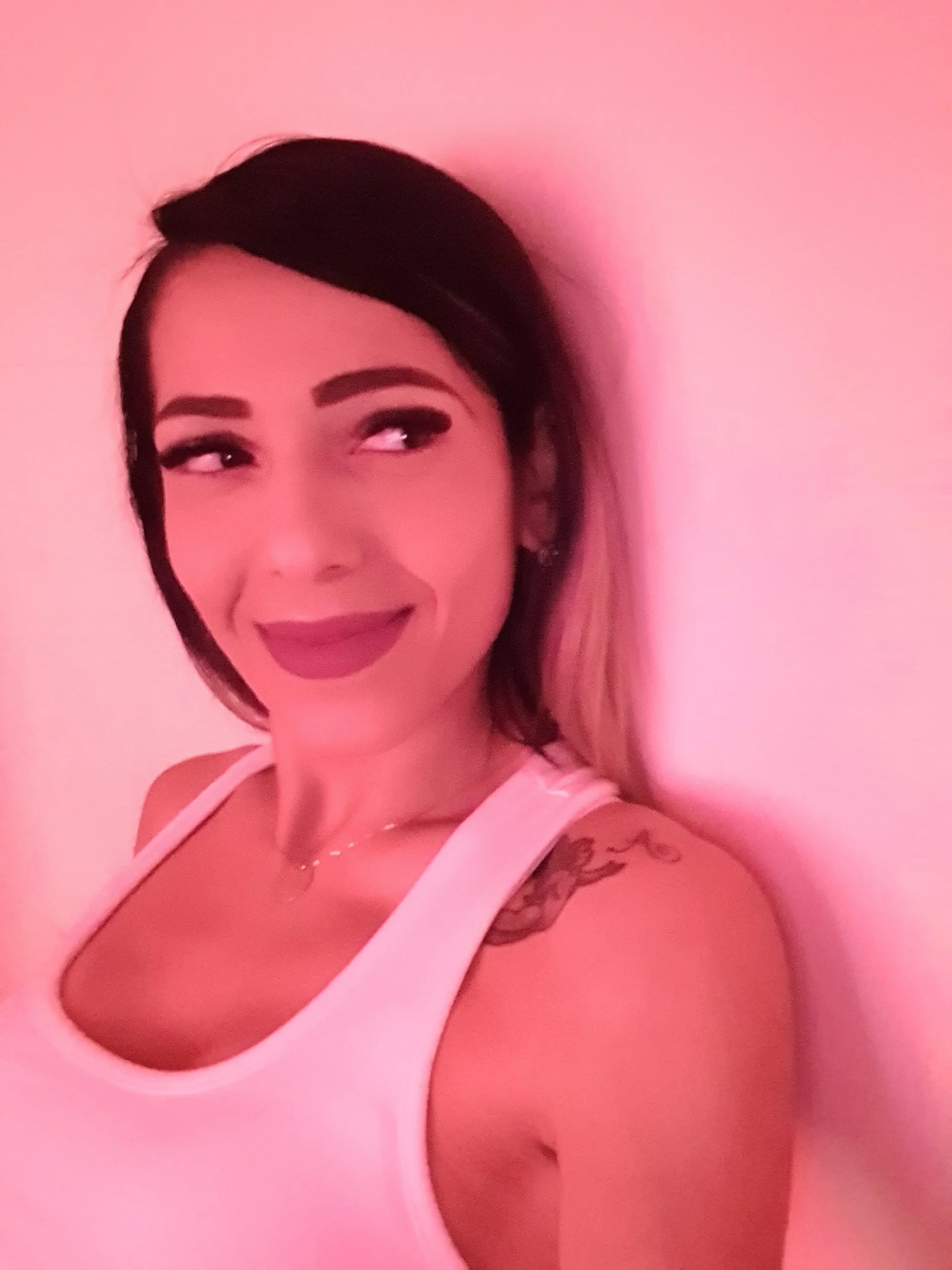 XXX Porn Photo of Nude PlayfulShow 119