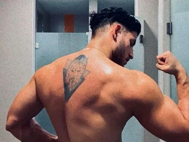 XXX Porn Photo of Nude apolo_strange 36