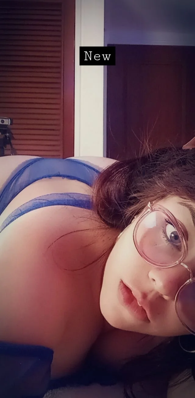 XXX Porn Photo of Nude Charlotte93_ 2